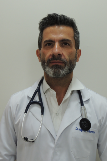 Dr. Vagner Ferreira